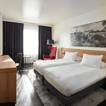 Отель Park By Radisson 3*