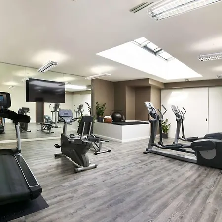 מלון Park By Radisson 3*
