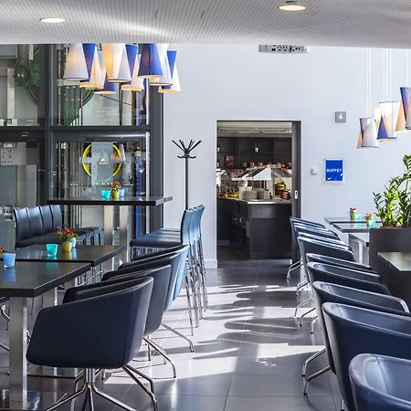 Ξενοδοχείο Park By Radisson 3*