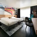 Park By Radisson Hotel 3*