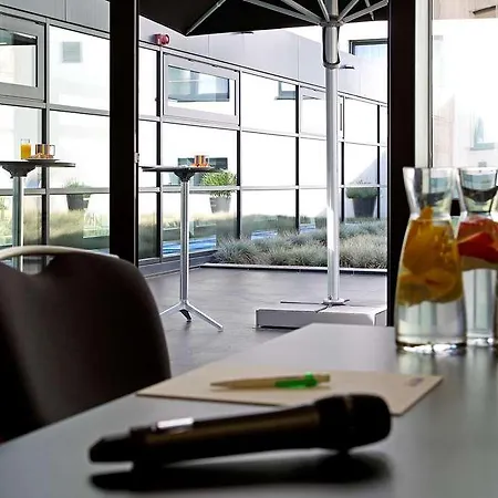 파크 인 바이 래디슨 시티 호텔 3*