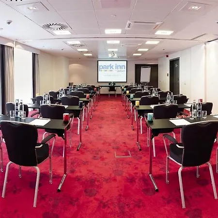 拉蒂森卢森堡市公园旅馆